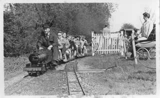 SR 2-6-0 Mogul 5259 departing Willowbank