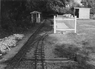 Willowbank station waiting for trains