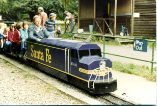 Santa Fe locomotive was a regular performer at Malden, it is sen here with John Liming its owner builder driving, 