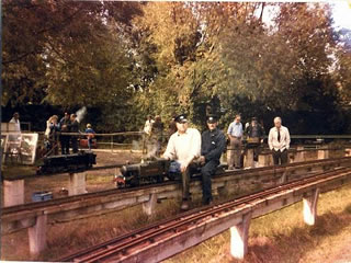 General view of the loco on the eleveted track.