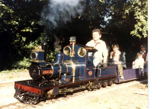 1987 4-4-0 'Douglas' an South African NG15 by Tom Snoxell, with Rod Janes driving