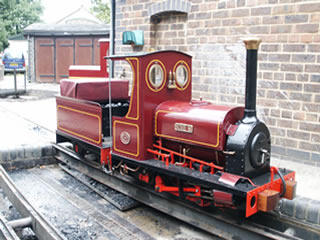 Hunslet 'Susie-M' is a scale model of the Hunslet Engine Company's 0-4-0ST locomotive of 1898.