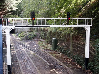 Hampton Court Junction 4 Aspect Tunnel Junction Signals