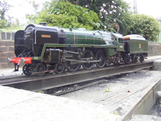 BR Britinnia class 4-6-BR Britinnia class 4-6-0 70038 Robin Hood